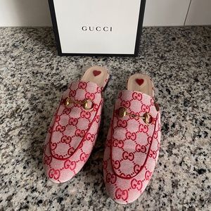 Authentic Gucci princetown  mules